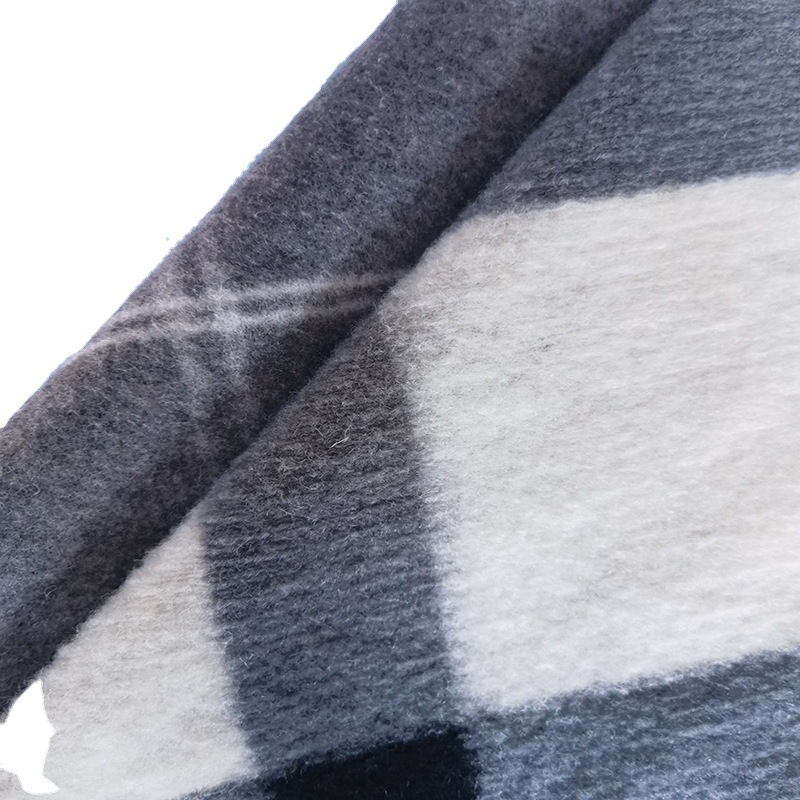 Hongyang European-style Wool Jacquard Fabric – Versatile Striped Nordic Design (ready Stock)​