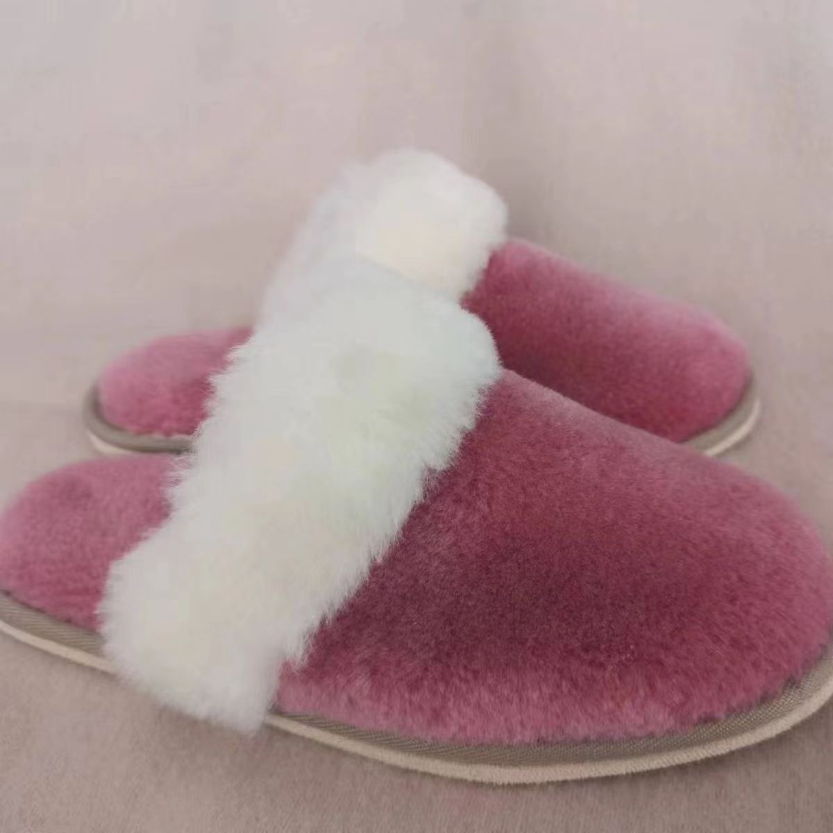 Hongyang New Autumn & Winter Indoor Slippers Wholesale: Home Plush Slippers, Warm Thick-soled Non-slip Slippers For Women