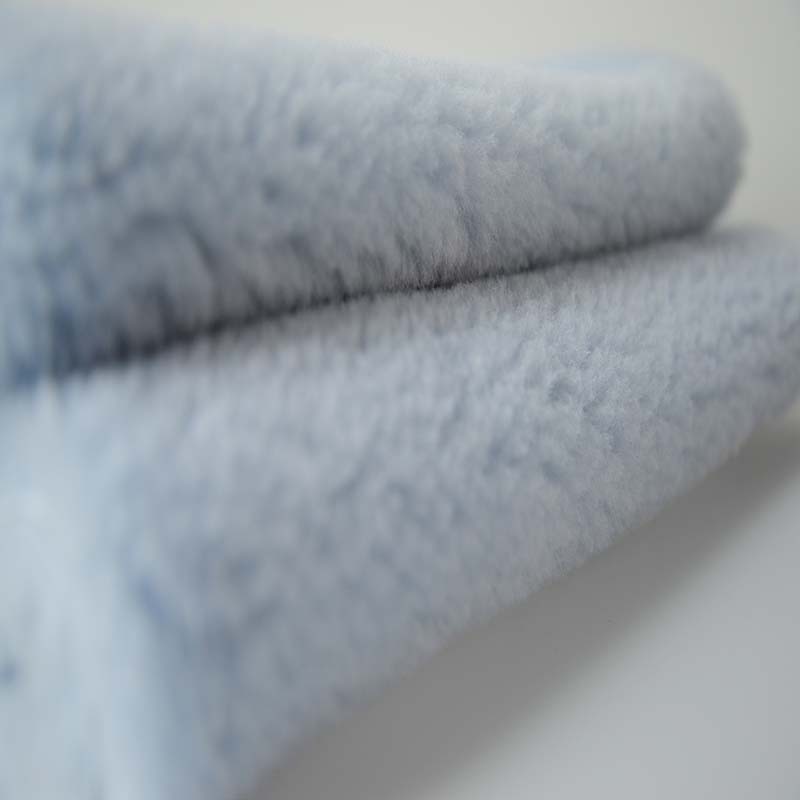 Hongyang Manufacturer – Customizable Premium Wool Fabric “dream Pink Blue” Pellet Fleece​